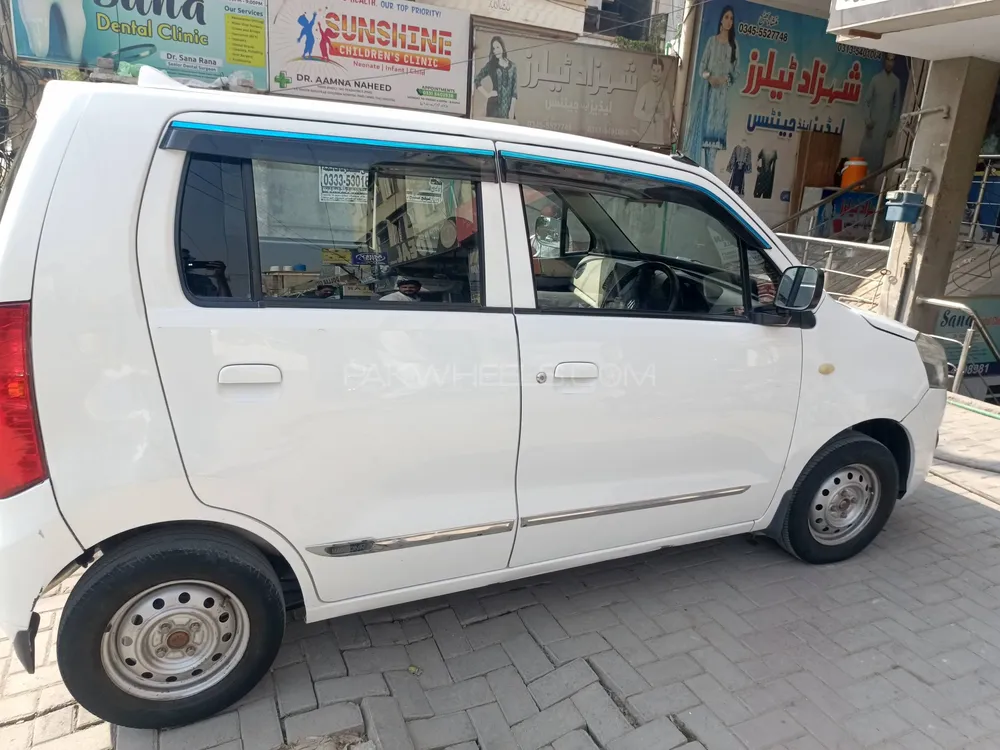 Suzuki Wagon R 2021 for Sale in Rawalpindi Suzuki Wagon R 2021 for Sale in Rawalpindi Image-3