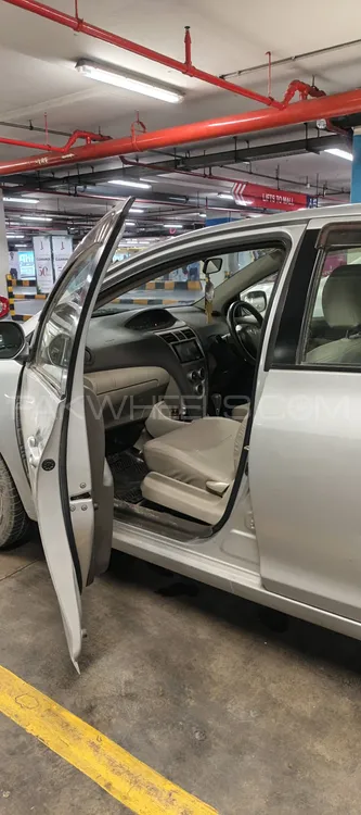 Toyota Belta 2011 for Sale in Karachi Toyota Belta 2011 for Sale in Karachi Image-7