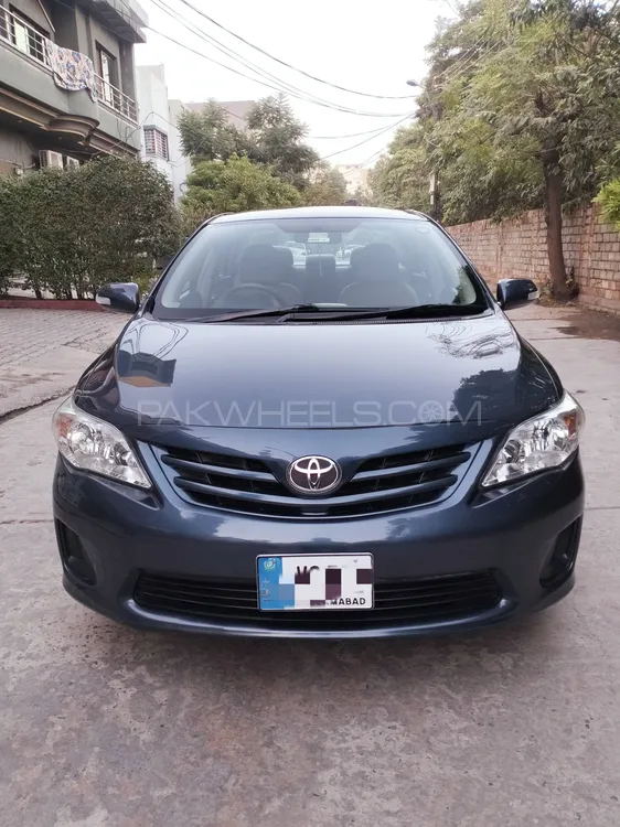 Toyota Corolla 2012 for Sale in Islamabad Image-1
