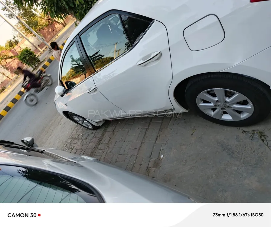 Toyota Corolla 2017 for Sale in Multan Toyota Corolla 2017 for Sale in Multan Image-6
