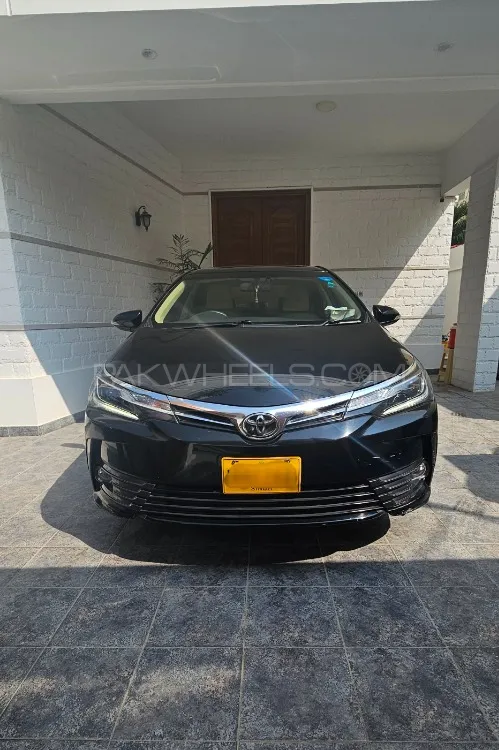 Toyota Corolla 2021 for Sale in Karachi Image-1