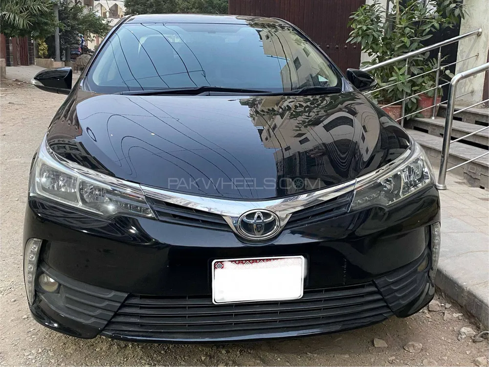 Toyota Corolla 2021 for Sale in Karachi Image-1