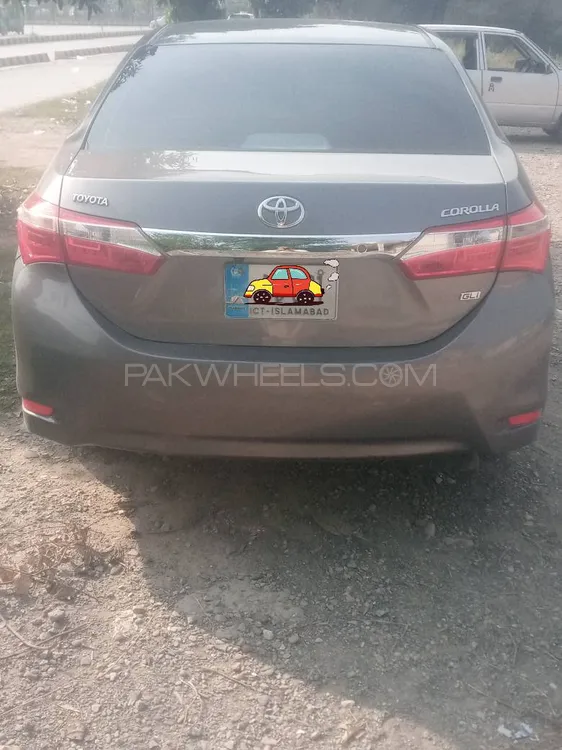 Toyota Corolla 2015 for Sale in Swabi Toyota Corolla 2015 for Sale in Swabi Image-2