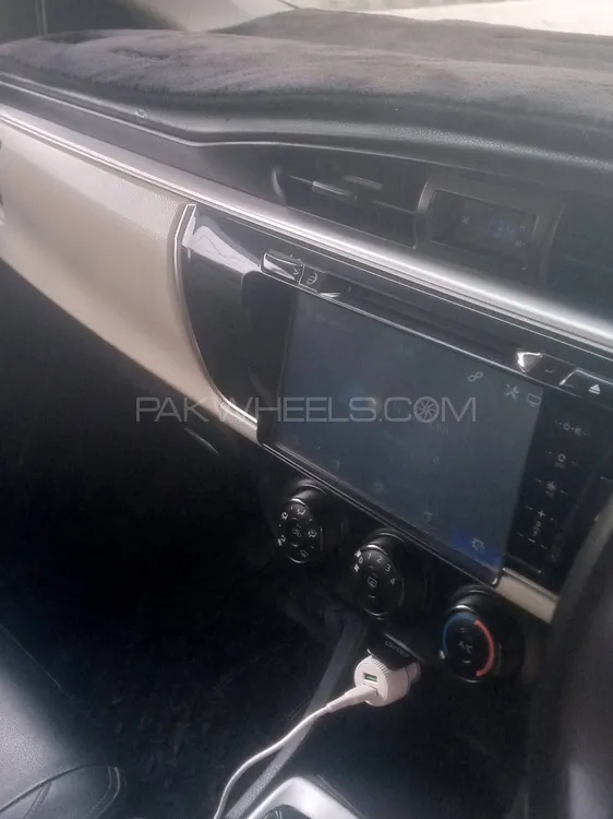 Toyota Corolla 2015 for Sale in Swabi Toyota Corolla 2015 for Sale in Swabi Image-6