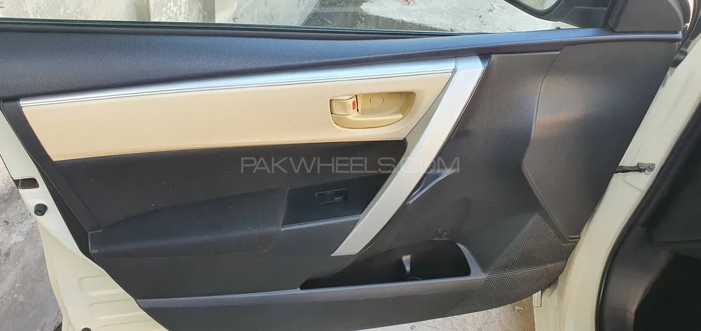 Toyota Corolla 2019 for Sale in Swatmingora Toyota Corolla 2019 for Sale in Swatmingora Image-19