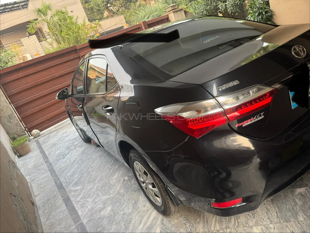Toyota Corolla 2020 for Sale in Lahore Toyota Corolla 2020 for Sale in Lahore Image-3