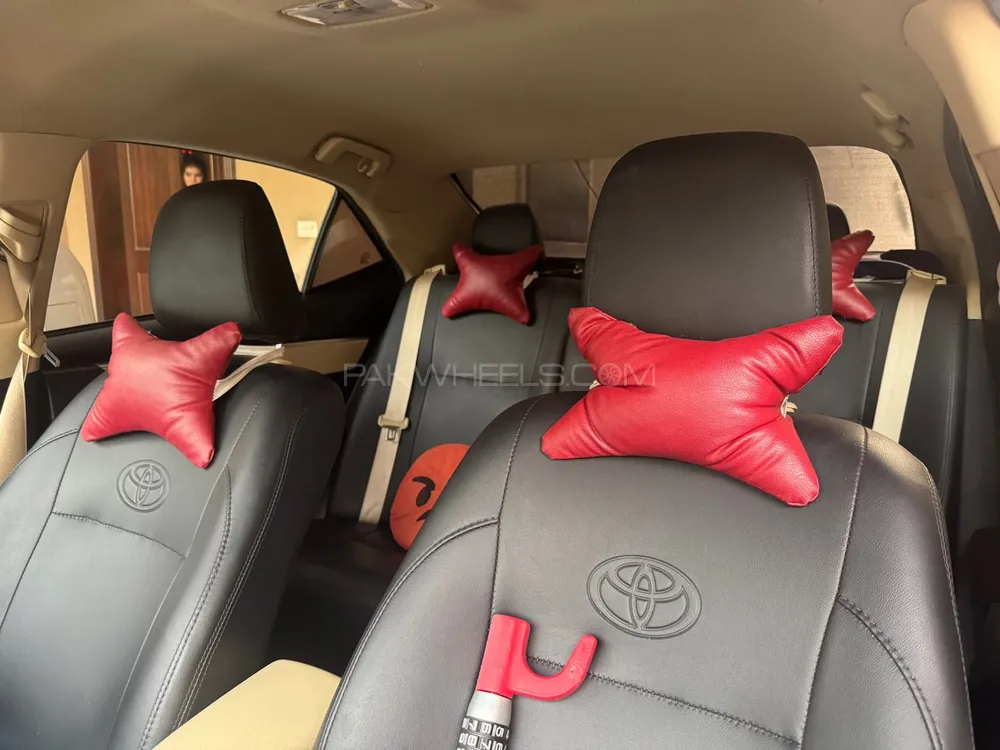 Toyota Corolla 2020 for Sale in Lahore Toyota Corolla 2020 for Sale in Lahore Image-10