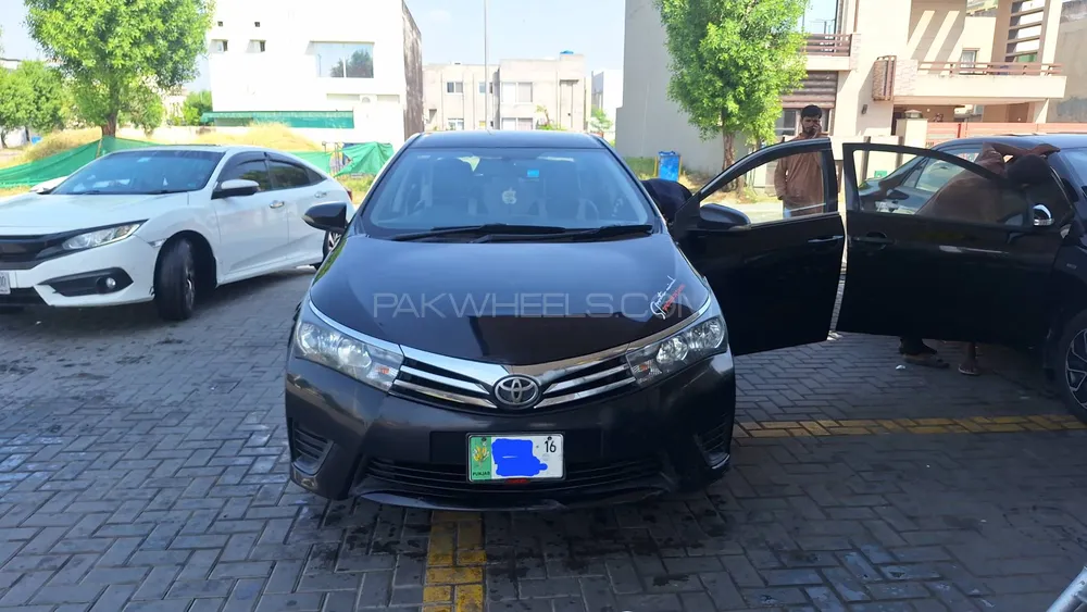 Toyota Corolla 2016 for Sale in Lahore Toyota Corolla 2016 for Sale in Lahore Image-4