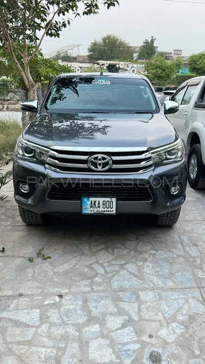 Toyota Hilux 2019 for Sale in Peshawar Image-1