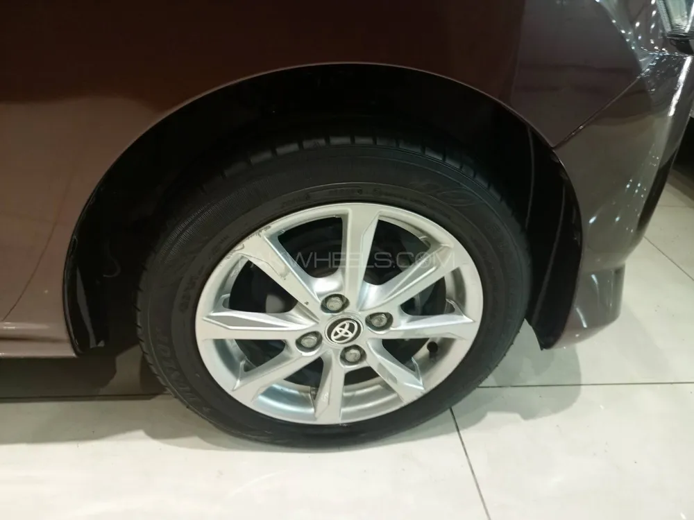 Toyota Pixis Epoch 2021 for Sale in Lahore Toyota Pixis Epoch 2021 for Sale in Lahore Image-3