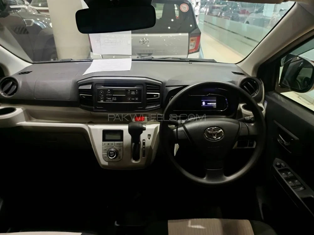 Toyota Pixis Epoch 2021 for Sale in Lahore Toyota Pixis Epoch 2021 for Sale in Lahore Image-8