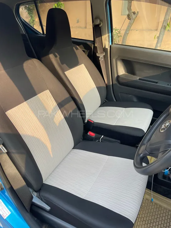 Toyota Pixis Epoch 2021 for Sale in Lahore Toyota Pixis Epoch 2021 for Sale in Lahore Image-10