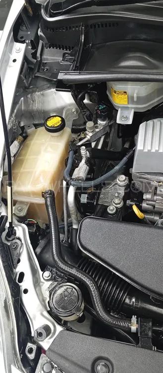 Toyota Prius 2011 for Sale in Islamabad Toyota Prius 2011 for Sale in Islamabad Image-12