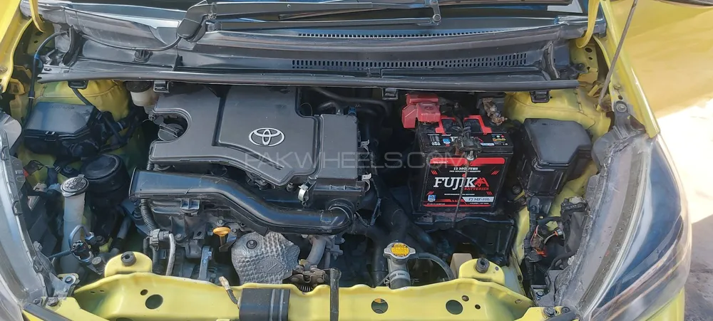 Toyota Vitz 2014 for Sale in Peshawar Toyota Vitz 2014 for Sale in Peshawar Image-12