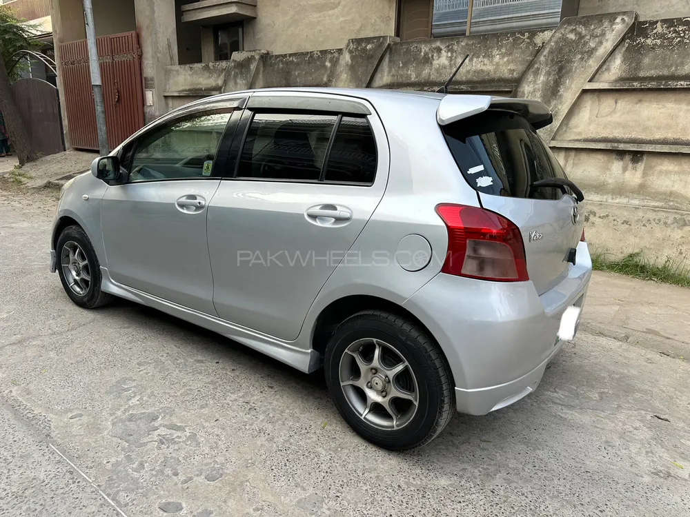 Toyota Vitz 2006 for Sale in Lahore Toyota Vitz 2006 for Sale in Lahore Image-5