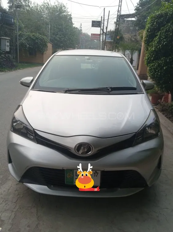 Toyota Vitz 2014 for Sale in Lahore Image-1
