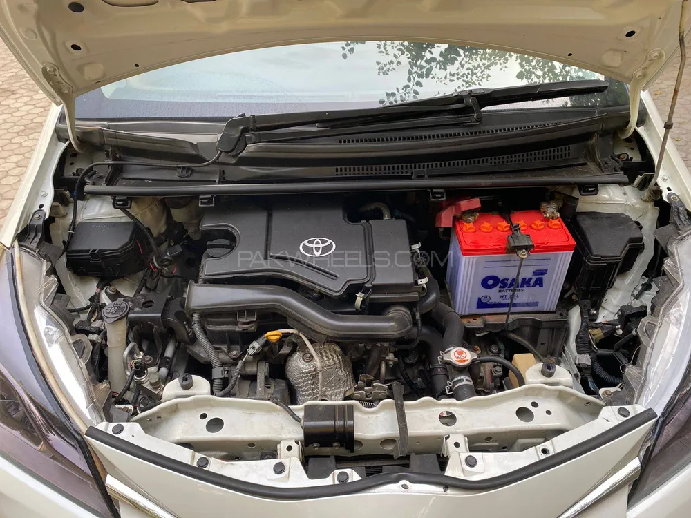 Toyota Vitz 2017 for Sale in Gujranwala Toyota Vitz 2017 for Sale in Gujranwala Image-17