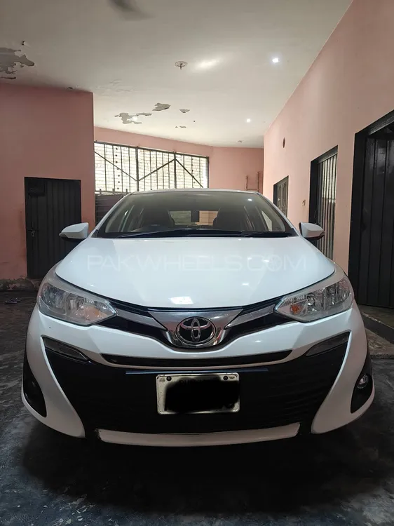 Toyota Yaris Sedan 2020 for Sale in Jhang Image-1