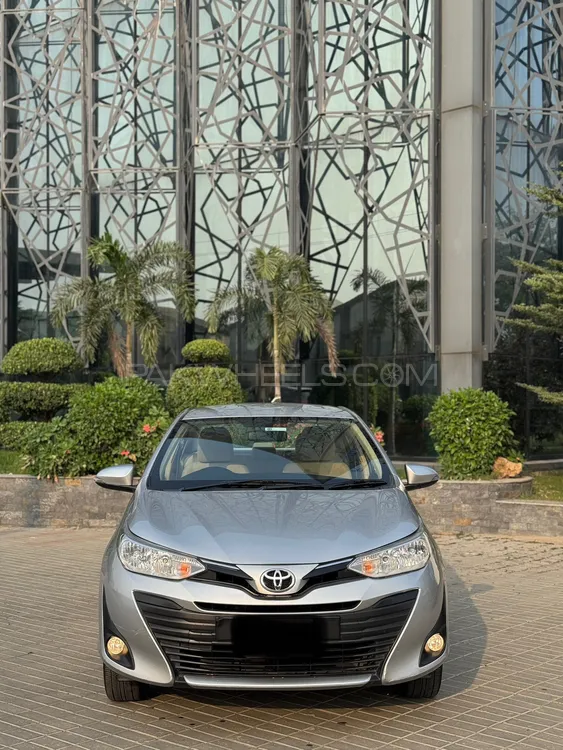 Toyota Yaris Sedan 2022 for Sale in Lahore Toyota Yaris Sedan 2022 for Sale in Lahore Image-2
