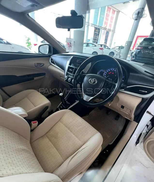 Toyota Yaris Sedan 2021 for Sale in Lahore Toyota Yaris Sedan 2021 for Sale in Lahore Image-10