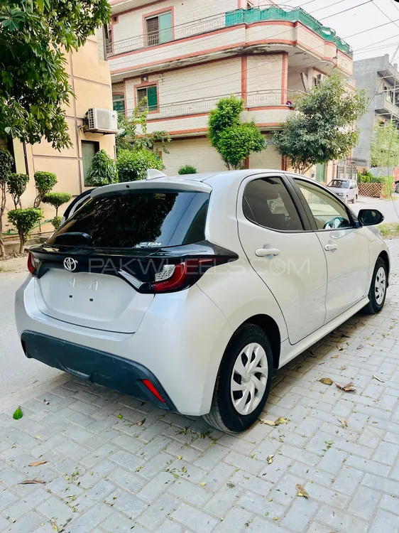 ٹویوٹا یارس ہیچ بیک 2022 for Sale in لاہور ٹویوٹا یارس ہیچ بیک 2022 for Sale in لاہور Image-2