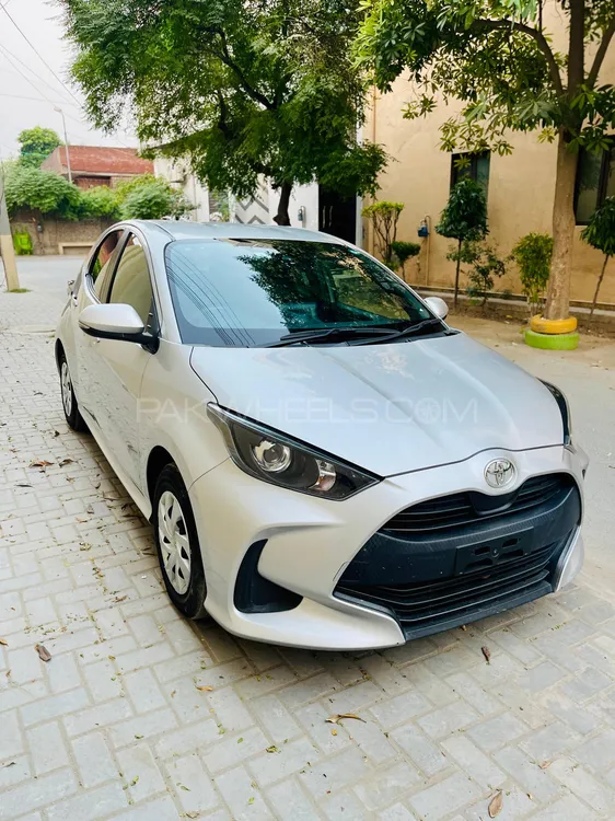 ٹویوٹا یارس ہیچ بیک 2022 for Sale in لاہور ٹویوٹا یارس ہیچ بیک 2022 for Sale in لاہور Image-1