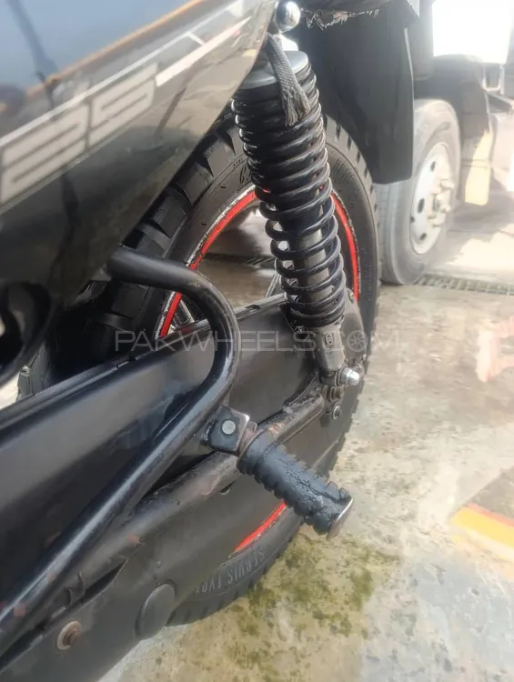 Yamaha YBR 125 2015 for Sale Yamaha YBR 125 2015 for Sale Image-15