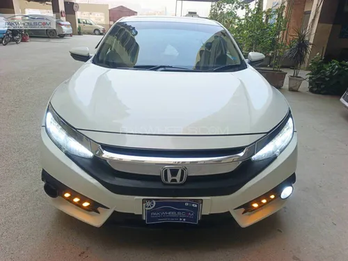 Honda Civic Oriel 1.8 i-VTEC CVT 2018 for Sale New