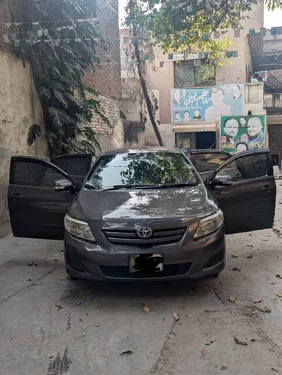 Toyota Corolla Altis Cruisetronic 1.8 2010