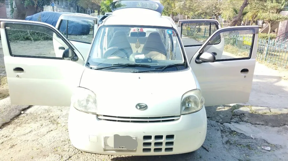 Daihatsu Esse 2007 for Sale in Islamabad Image-1