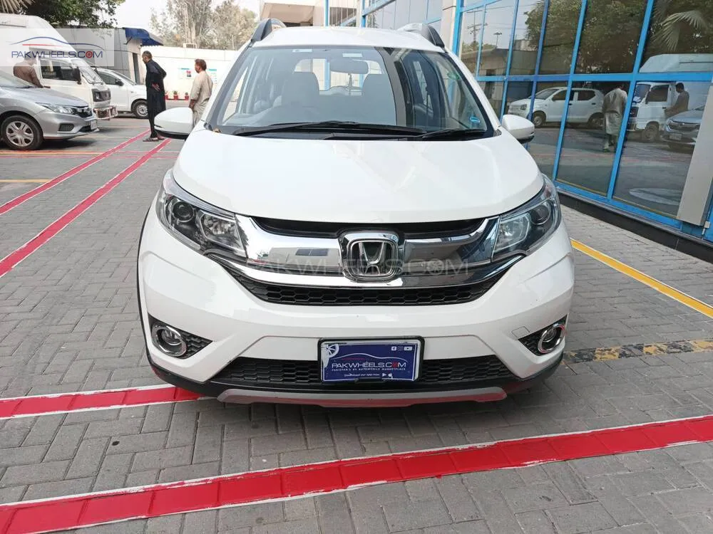 Honda BR-V 2019 for Sale in Lahore Image-1