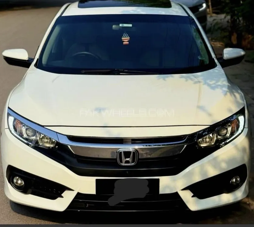 Honda Civic 2018 for Sale in Lahore Image-1