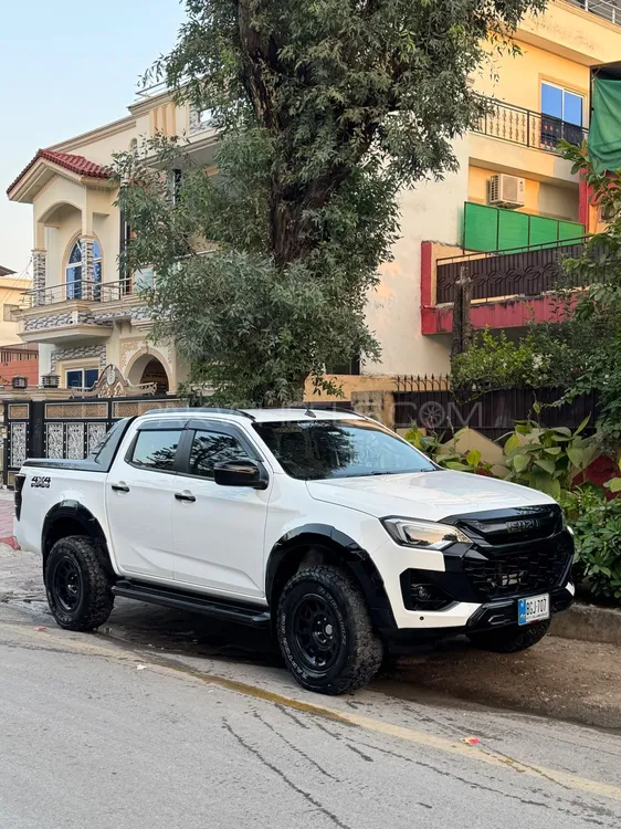Isuzu D-Max 2025 for Sale in Islamabad Image-1