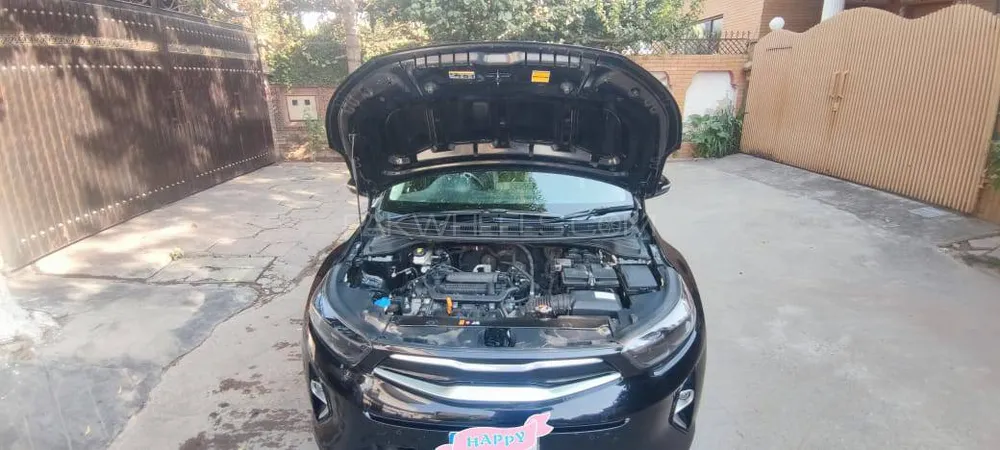KIA Stonic 2023 for Sale in Rawalpindi Image-1
