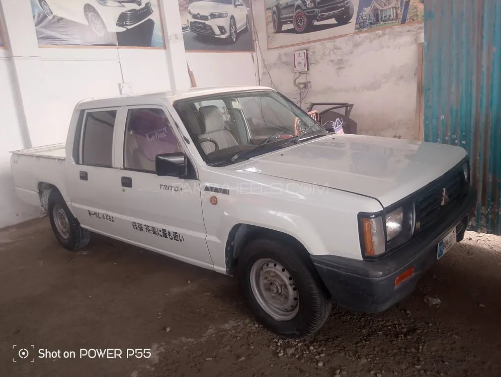 Mitsubishi L200 1986 for Sale in Peshawar Image-1