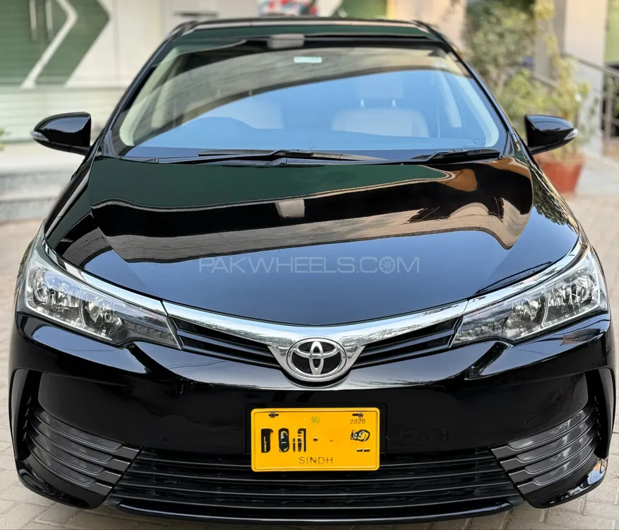 Toyota Corolla 2020 for Sale in Karachi Image-1