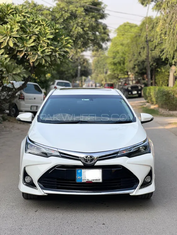 Toyota Corolla 2021 for Sale in Islamabad Image-1