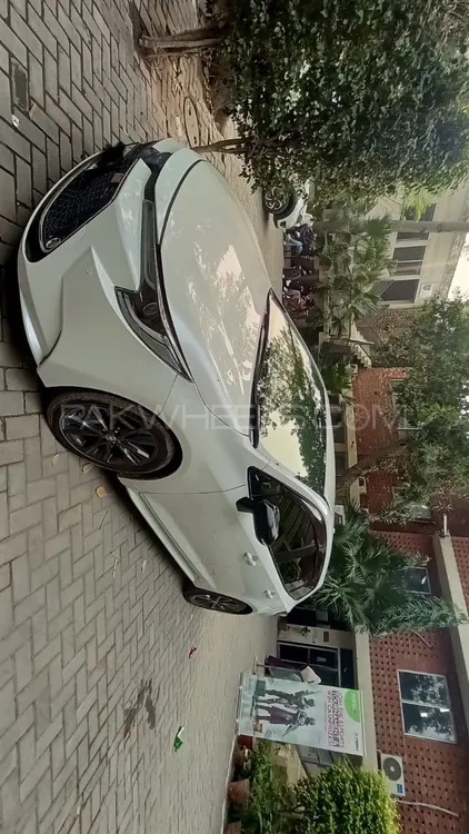 Toyota Corolla Touring 2020 for Sale in Lahore Image-1