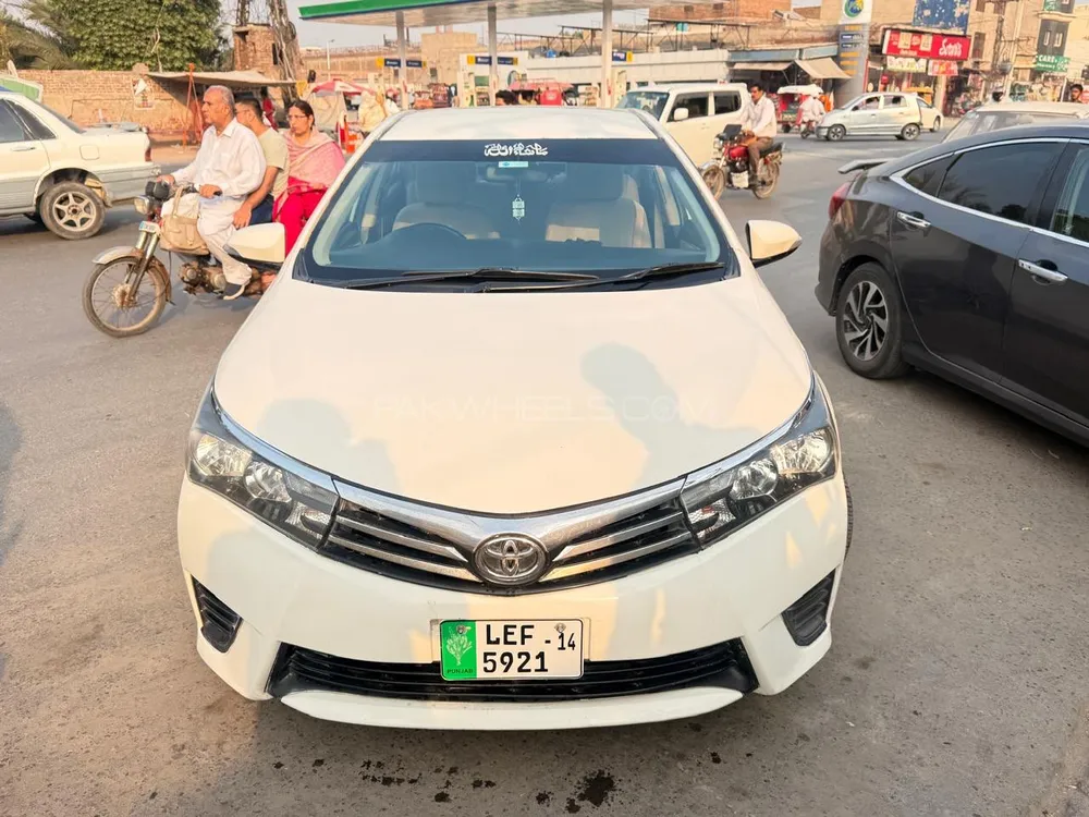 Toyota Corolla 2014 for Sale in Faisalabad Image-1