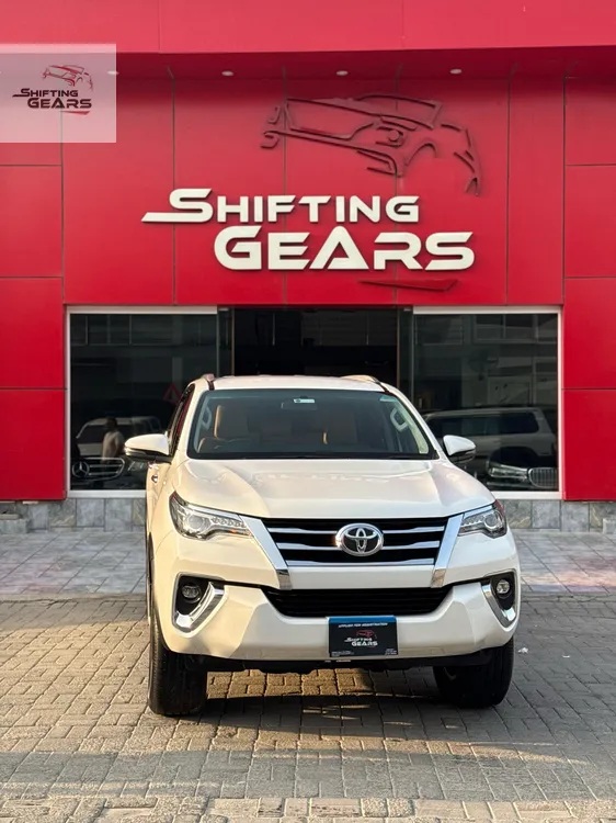 Toyota Fortuner 2021 for Sale in Islamabad Image-1