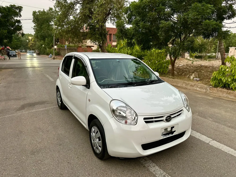 Toyota Passo 2011 for Sale in Karachi Image-1