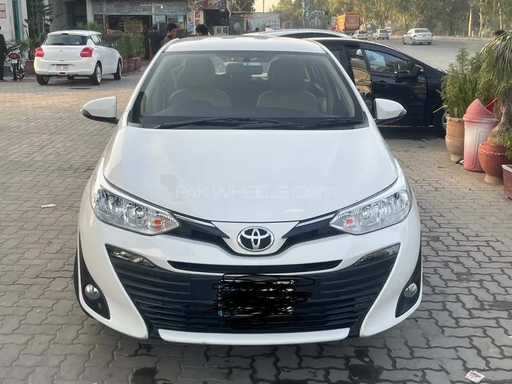 Toyota Yaris Sedan 2021 for Sale in Islamabad Image-1