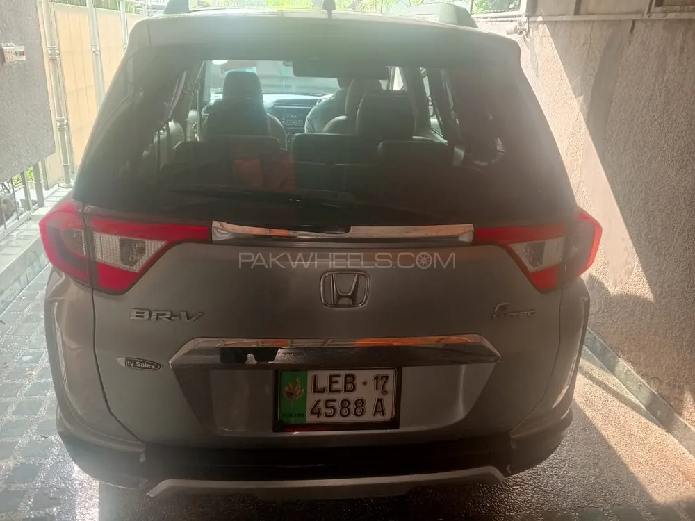Honda BR-V 2017 for Sale in Lahore Image-1