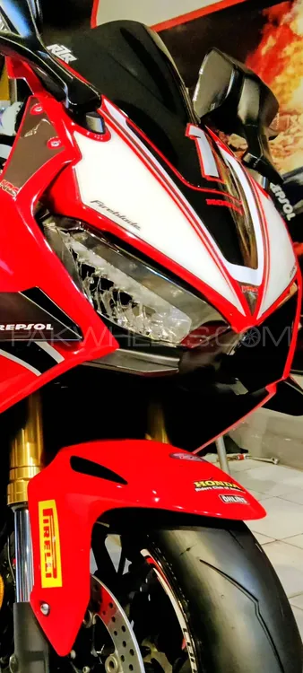 Honda CBR 1000RR 2017 for Sale Image-1