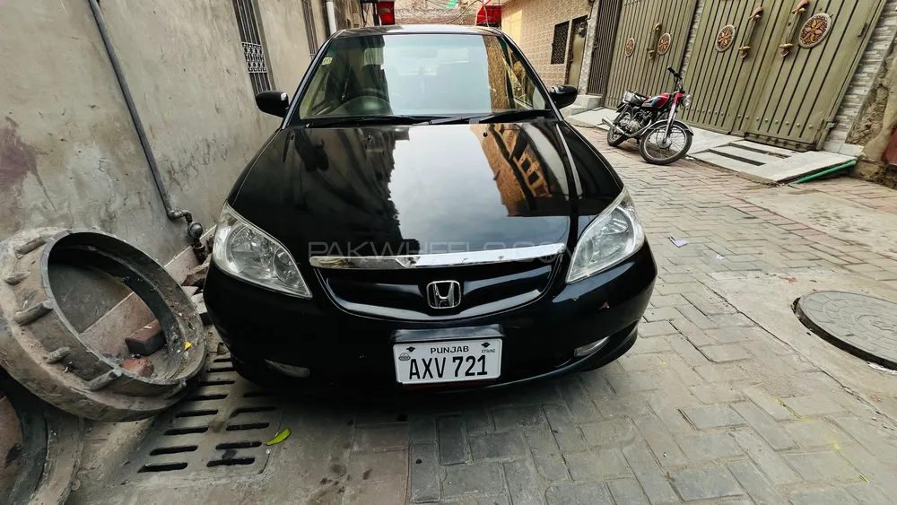 Honda Civic 2005 for Sale in Lahore Image-1