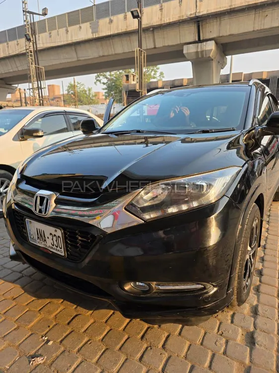Honda Vezel 2014 for Sale in Peshawar Image-1