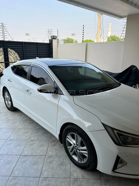 Hyundai Elantra 2021 for Sale in Multan Image-1