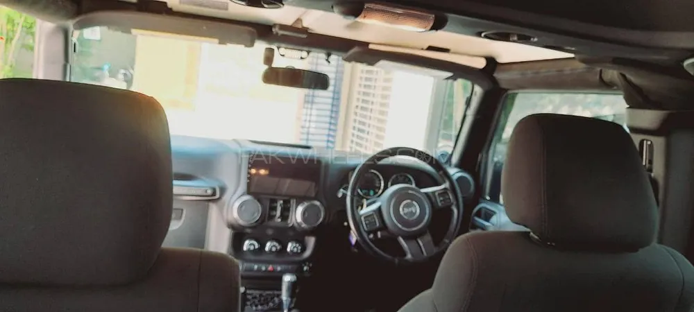 جیپ رینگلر 2012 for Sale in سوات مینگورہ Image-1