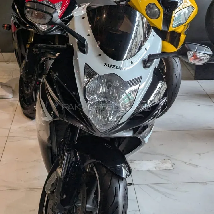Suzuki GSR600 2014 for Sale Image-1