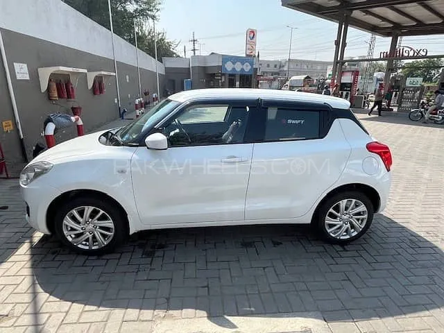 Suzuki Swift 2022 for Sale in Lahore Image-1